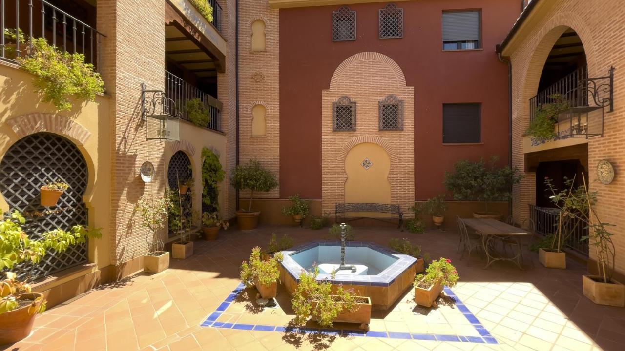 El Capricho De Ana - Apartamentos Aloha Toledo Exterior photo